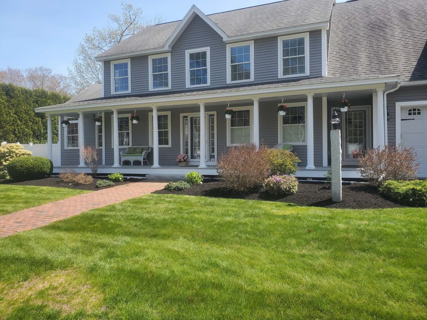 Seasonalservpruningandtrimming